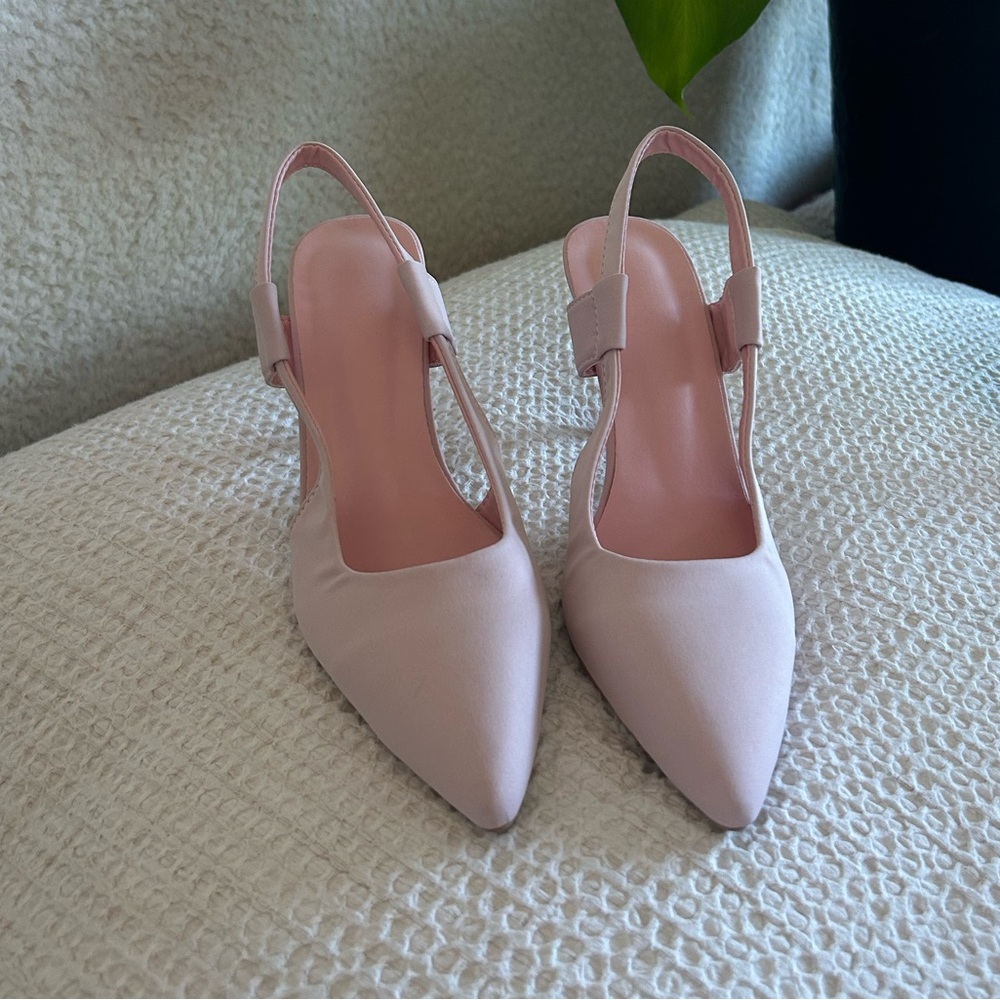 Slingback baby pink kitten heels